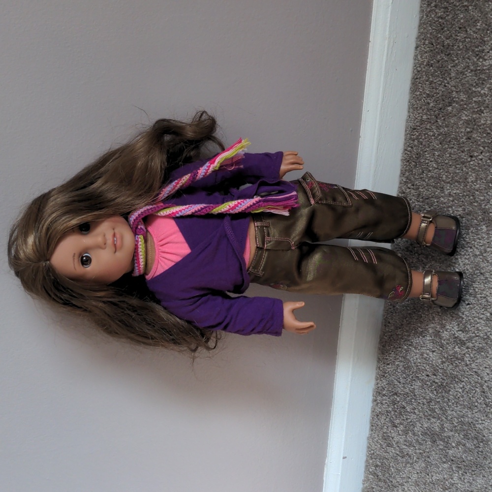 Pleasant Company American girl doll Marisol